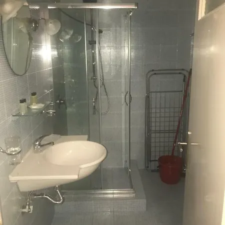 Apartment Dinas *