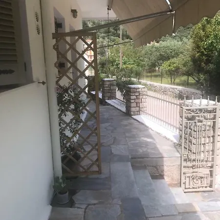 Apartment Dinas *